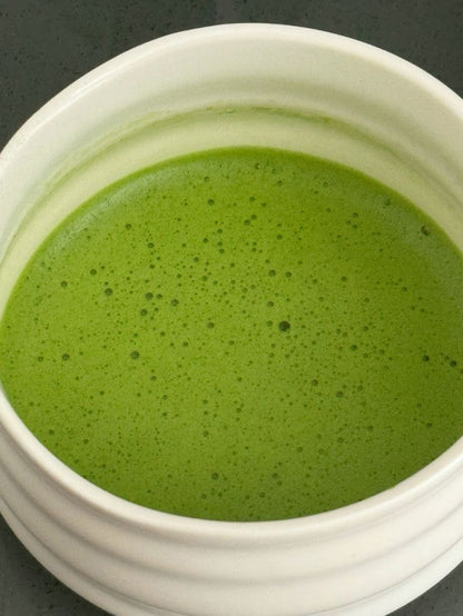 Matcha "Kyo no Tsuyu" 30g (1.06 oz) Tin by ITO EN – Premium Everyday Uji Matcha from Kyoto | Gentle Umami, Mellow Sweetness, Clean Aroma & Smooth Daily Drinking